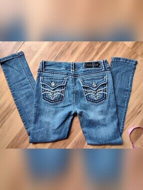 L.A. idol Womens Blue Embellished Back Pocket Jeans
